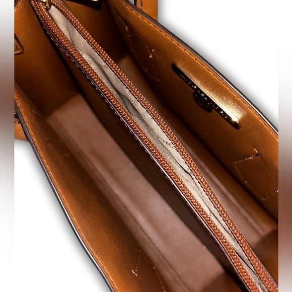 MICHAEL KORS Mini Crossbody Bag - Picture 3 of 5